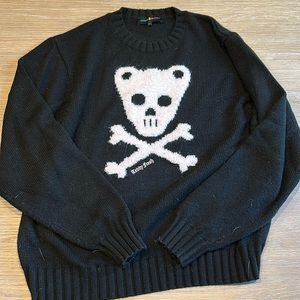 Teddy Fresh Skull knitted sweater.